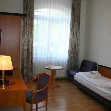 מלון Ringhotel Margarete וארן